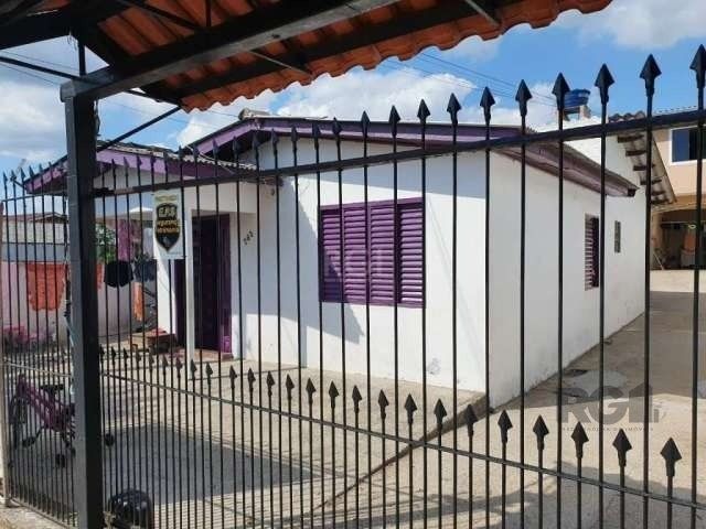 Vende terreno 300m², com 3 casas, casa da frente 2 dormitórios, sobrado nos fundos parte de baixo 2 dormitórios,1 banheiro sala cozinha conjugada,  em cima 3 dormitórios, 2 banheiros, sala e cozinha