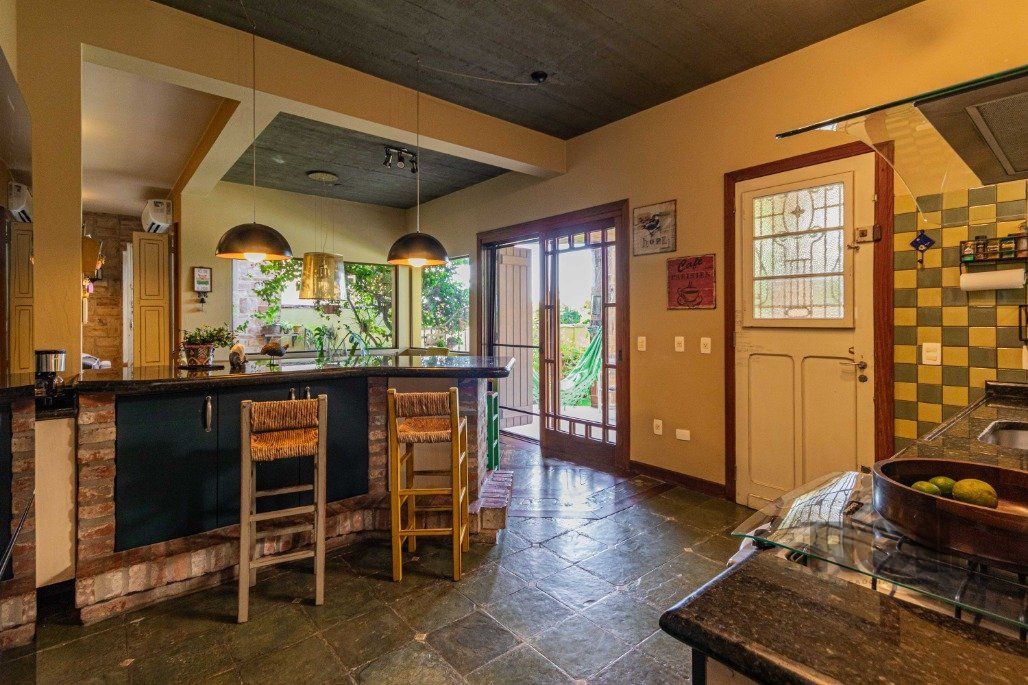 Casa de Condomínio à venda com 4 quartos, 340m² - Foto 19
