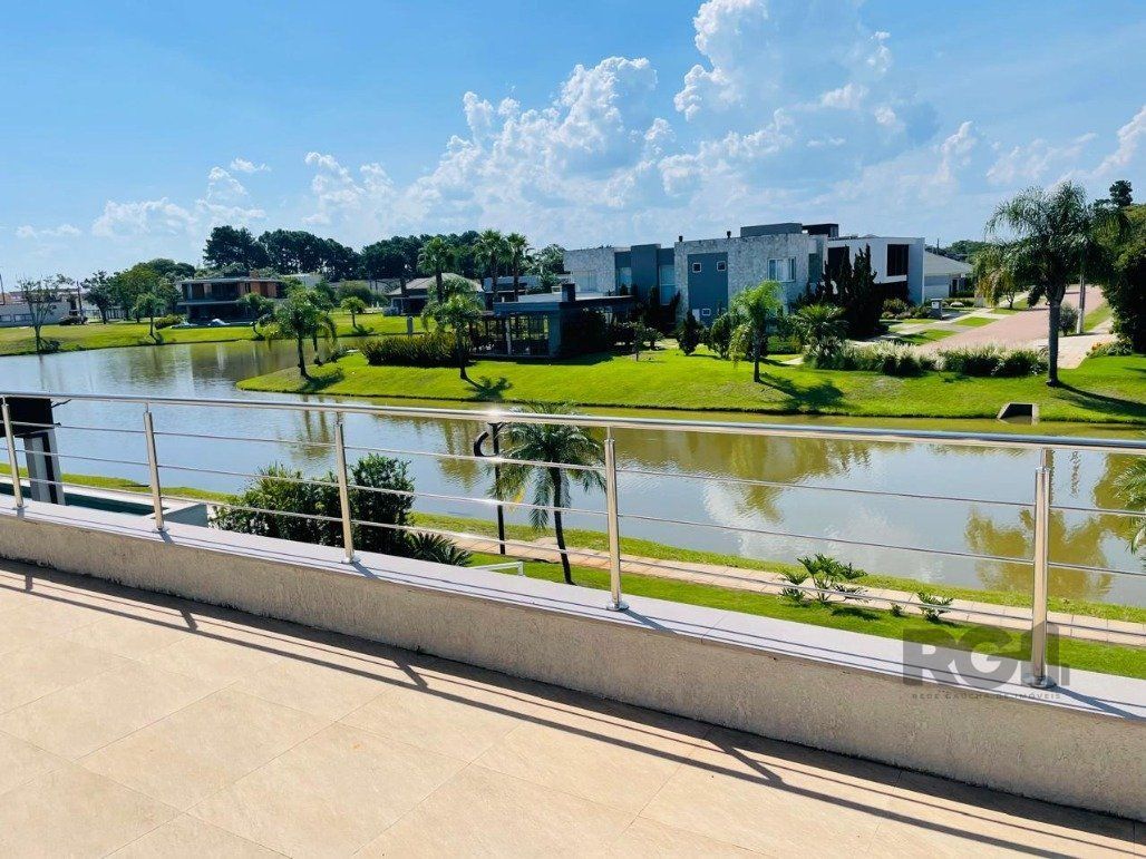 Casa à venda com 4 quartos, 344m² - Foto 27