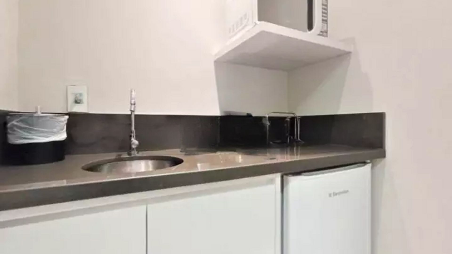 Depósito-Galpão-Armazém à venda com 2 quartos, 69m² - Foto 11