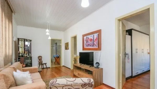 Casa com 3 Quartos e 2 vagas à Venda, 153,16 m² no Bairro Chácara das Pedras — foto 2