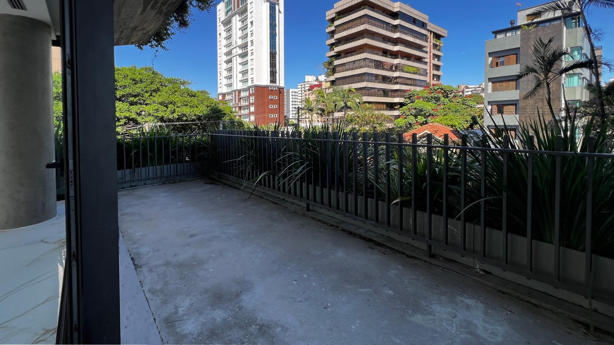 Depósito-Galpão-Armazém à venda com 4 quartos, 425m² - Foto 4