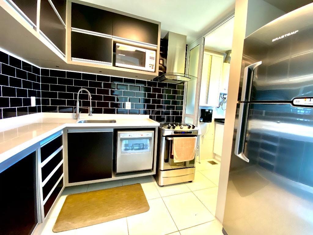 Apartamento à venda com 1 quarto, 60m² - Foto 18