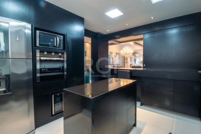 Casa à venda com 3 quartos, 248m² - Foto 13