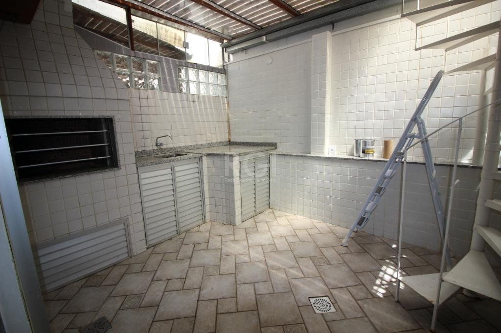Casa à venda com 2 quartos, 79m² - Foto 20