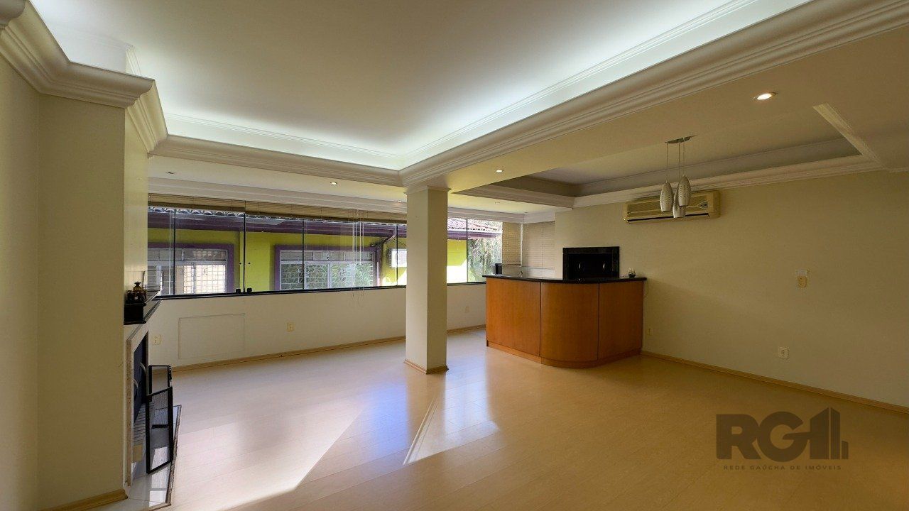 Apartamento à venda com 4 quartos, 138m², 1 suíte, 2 vagas, Avenida Lageado no bairro Petrópolis em Porto Alegre