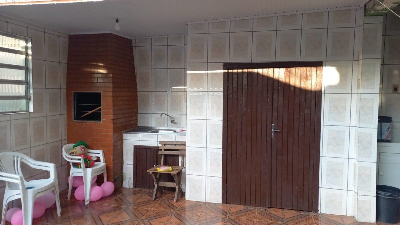 Casa à venda com 4 quartos, 331m² - Foto 7