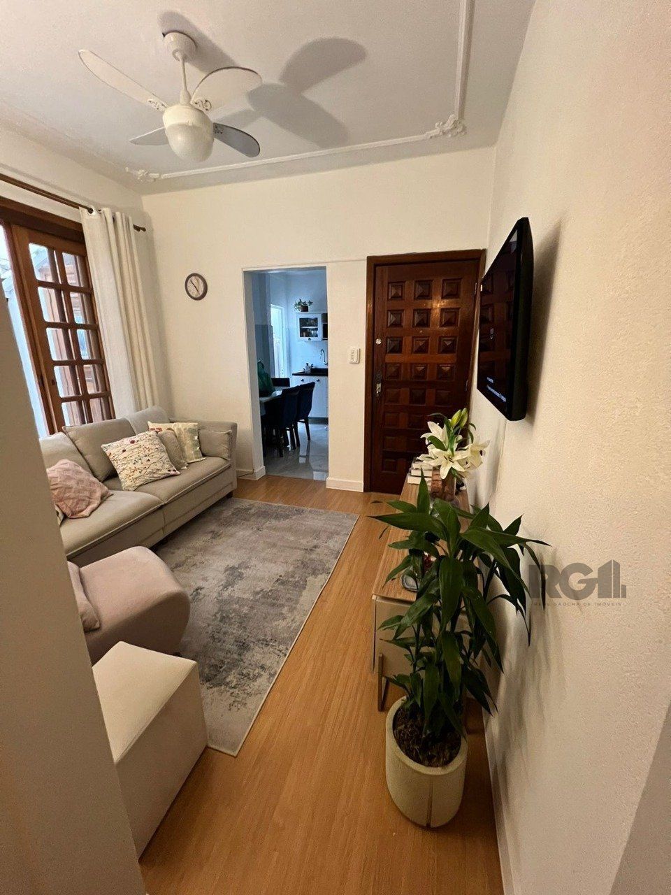 Apartamento à venda com 2 quartos, 55m², Avenida Bastian no bairro Menino Deus em Porto Alegre