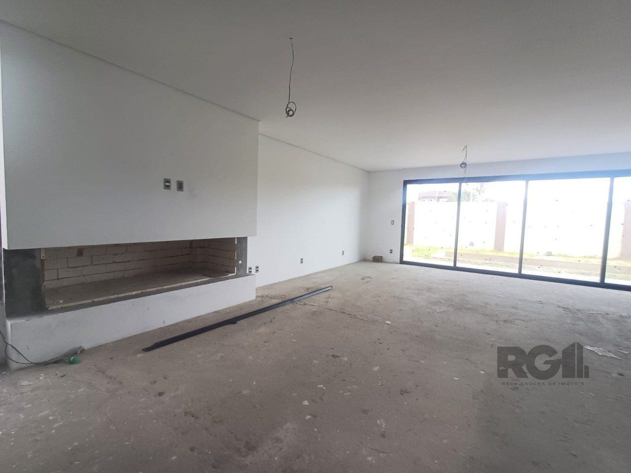 Casa de Condomínio à venda com 4 quartos, 361m² - Foto 8