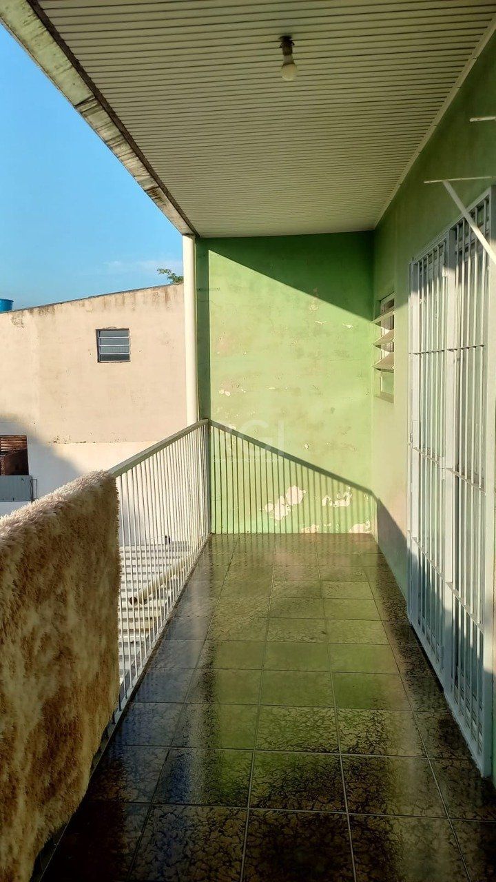 Casa à venda com 4 quartos, 331m² - Foto 6