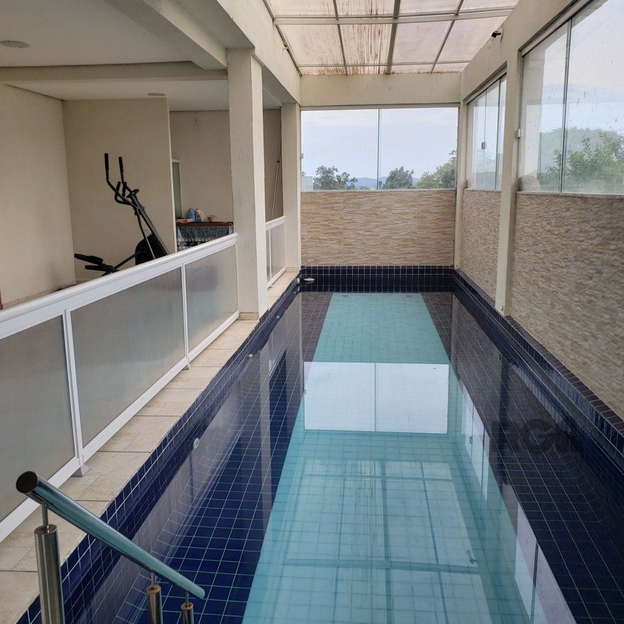 Apartamento à venda com 2 quartos, 72m² - Foto 11