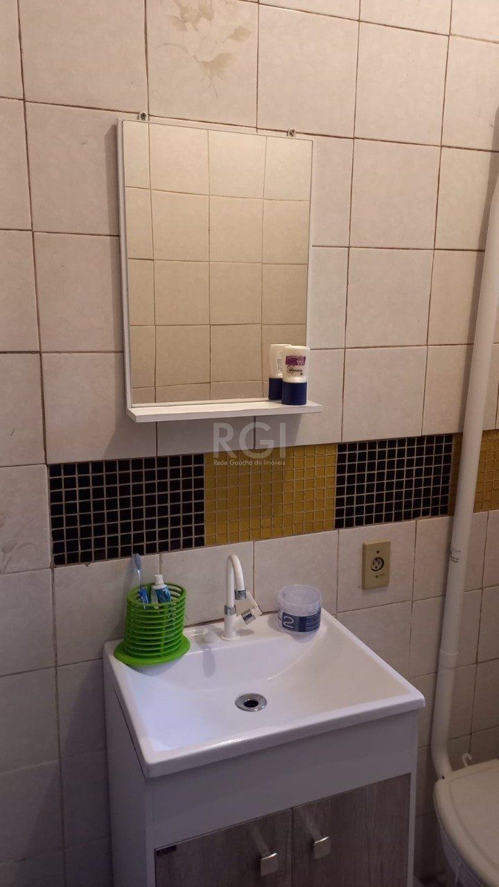 Casa à venda com 4 quartos, 331m² - Foto 18