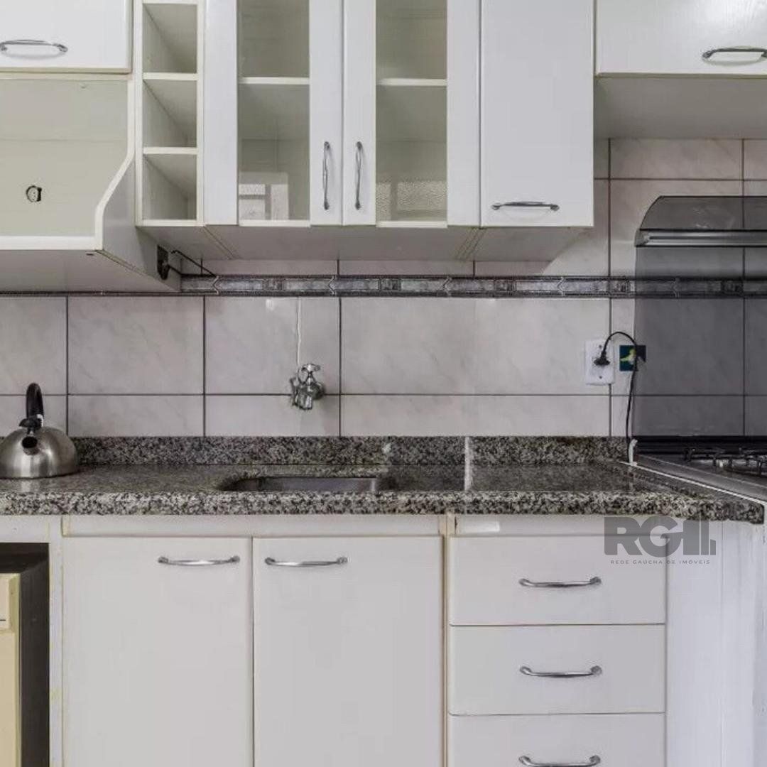 Apartamento à venda com 2 quartos, 75m² - Foto 9