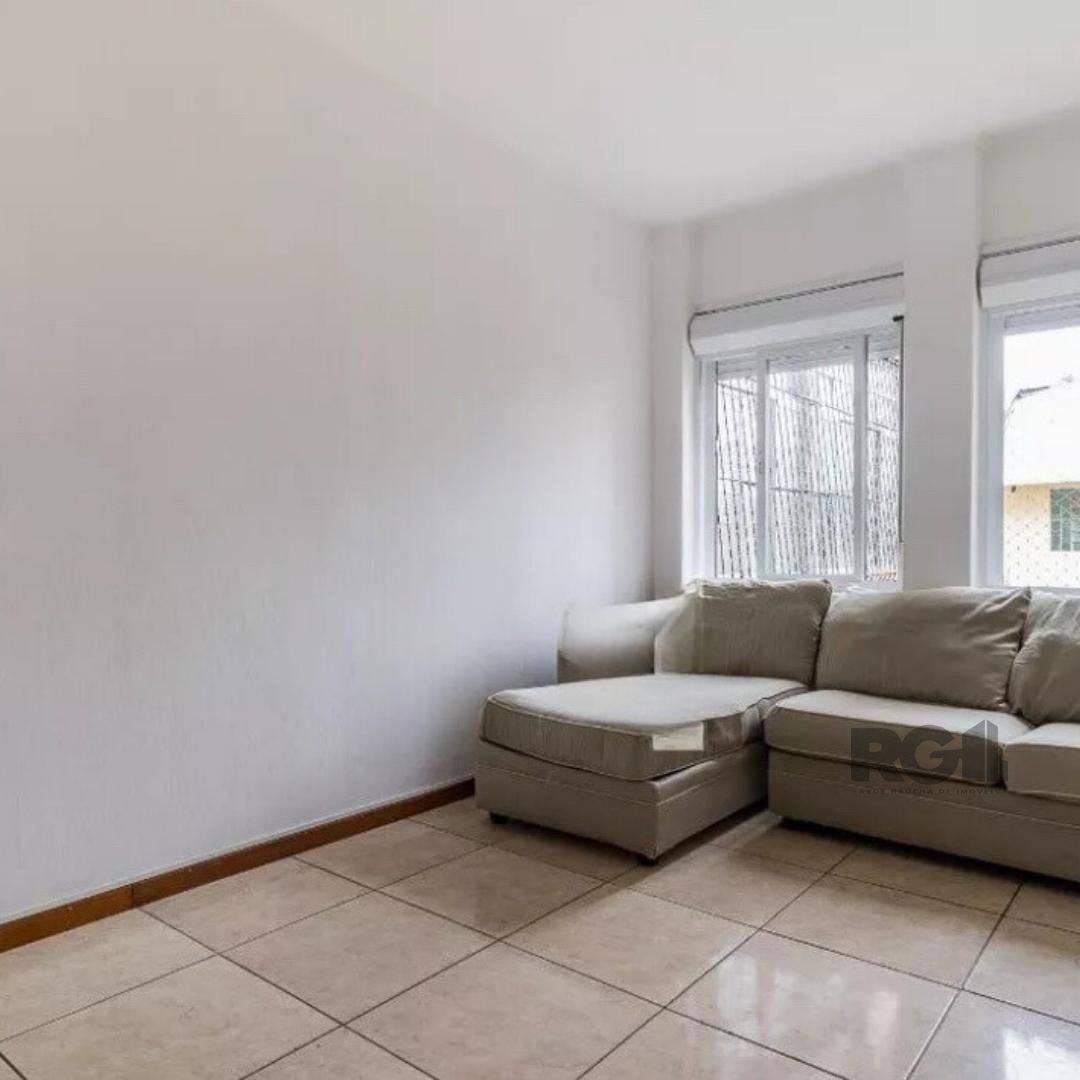 Apartamento à venda com 2 quartos, 75m² - Foto 2