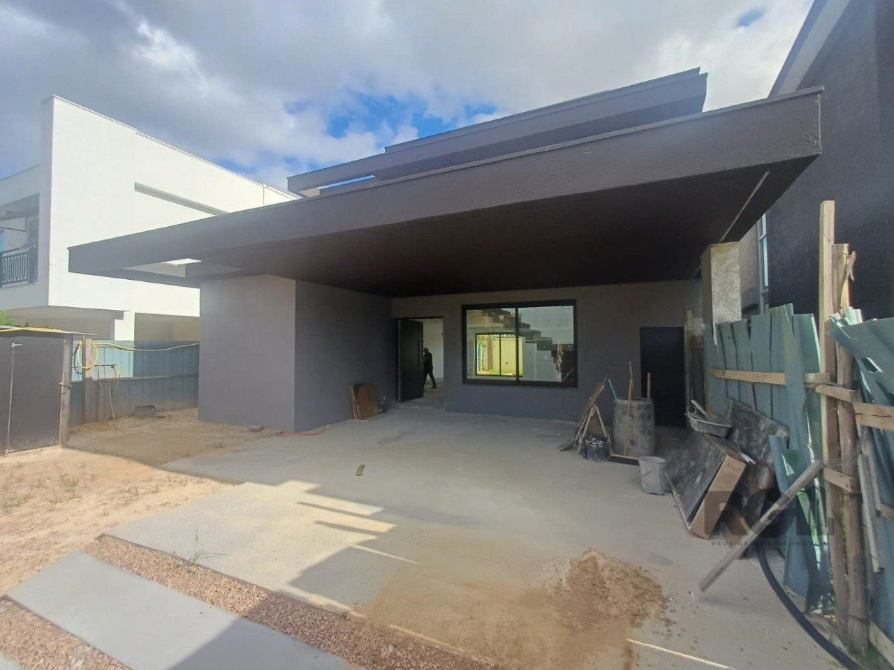 Casa de Condomínio à venda com 4 quartos, 361m² - Foto 7