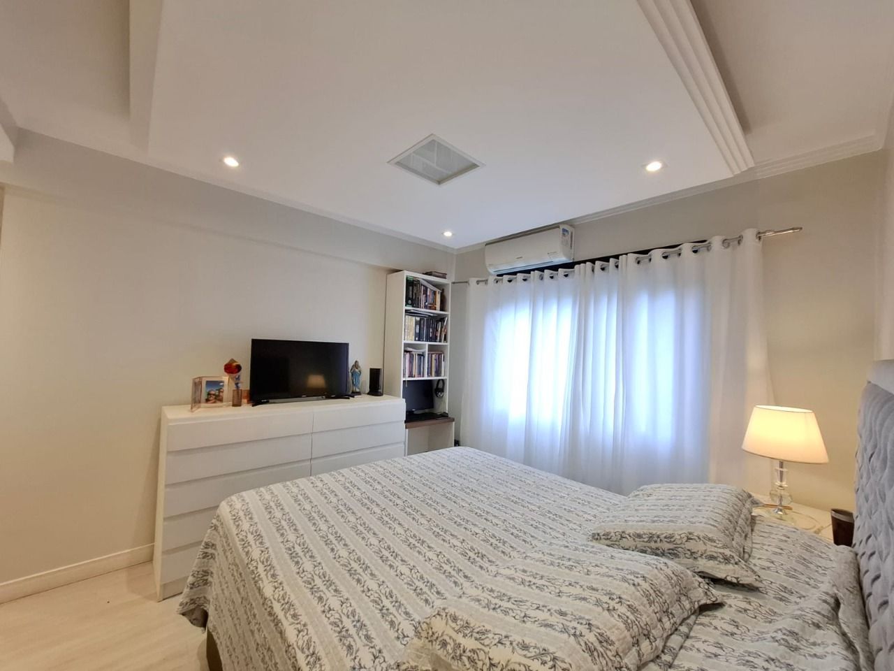 Apartamento à venda com 3 quartos, 74m² - Foto 8