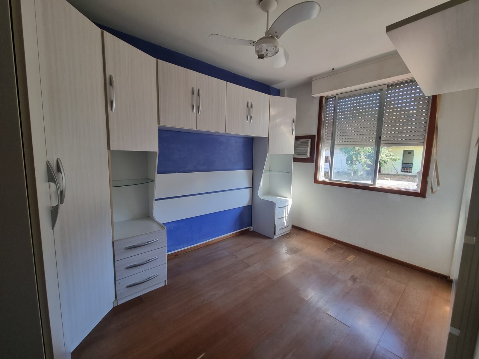 Apartamento à venda com 53m², 2 quartos no bairro Camaquã em Porto Alegre