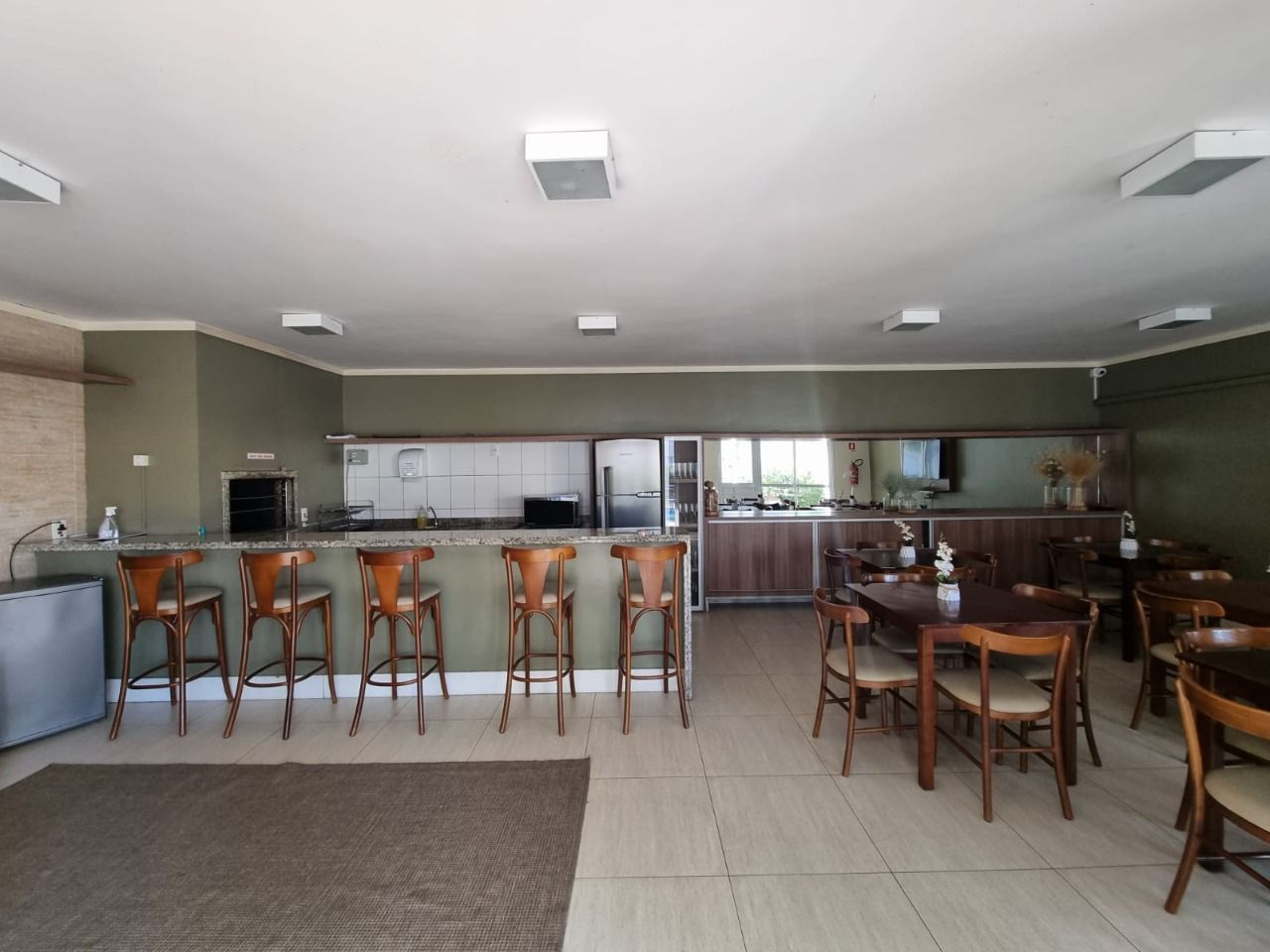 Apartamento à venda com 2 quartos, 56m² - Foto 13