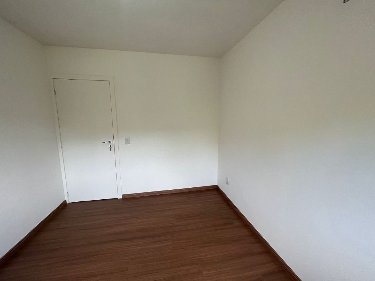 Apartamento à venda com 2 quartos, 60m² - Foto 15
