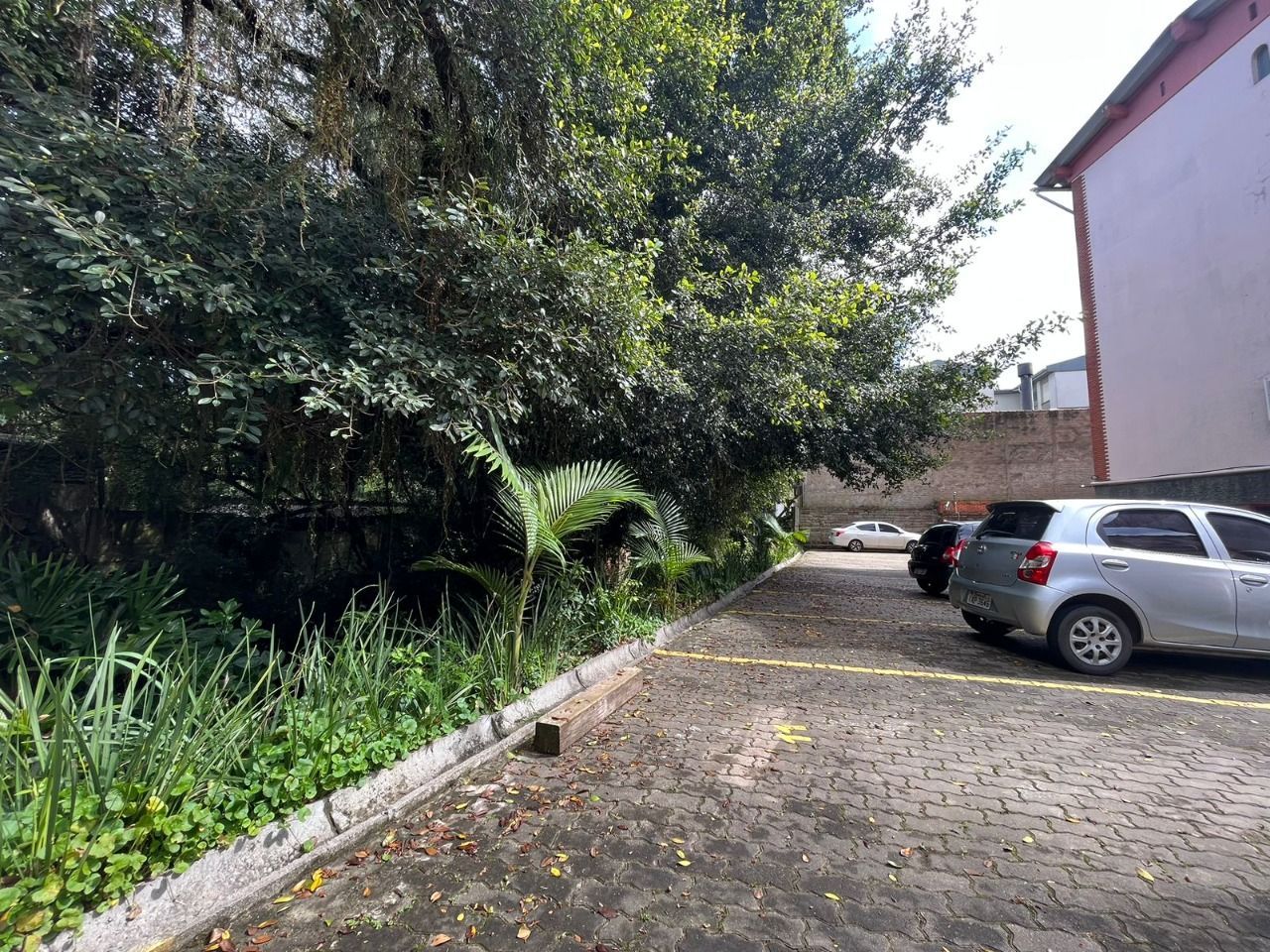 Apartamento à venda com 2 quartos, 60m² - Foto 26
