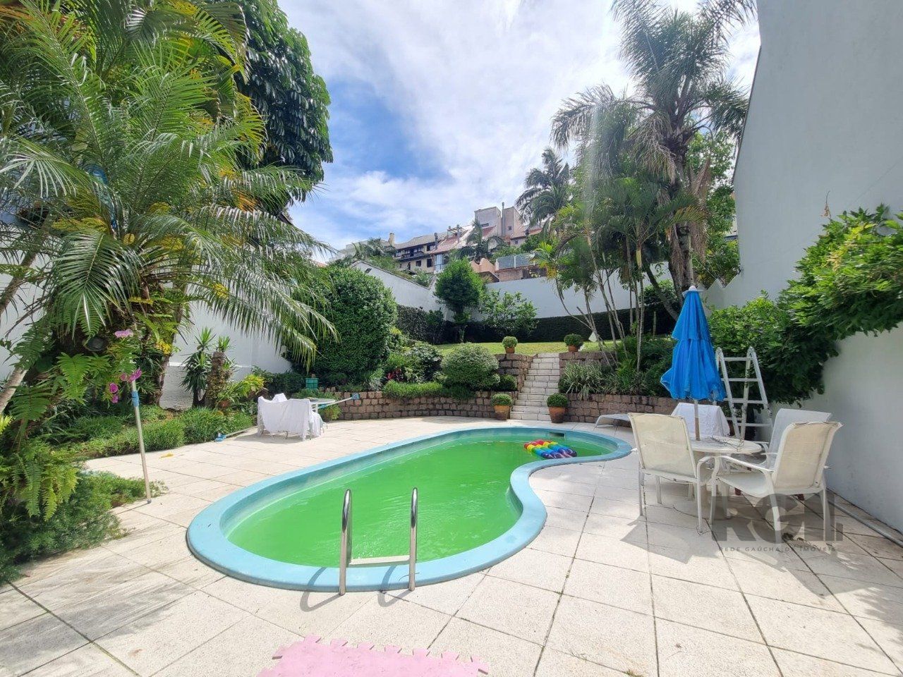 Casa à venda com 3 quartos, 246m² - Foto 13
