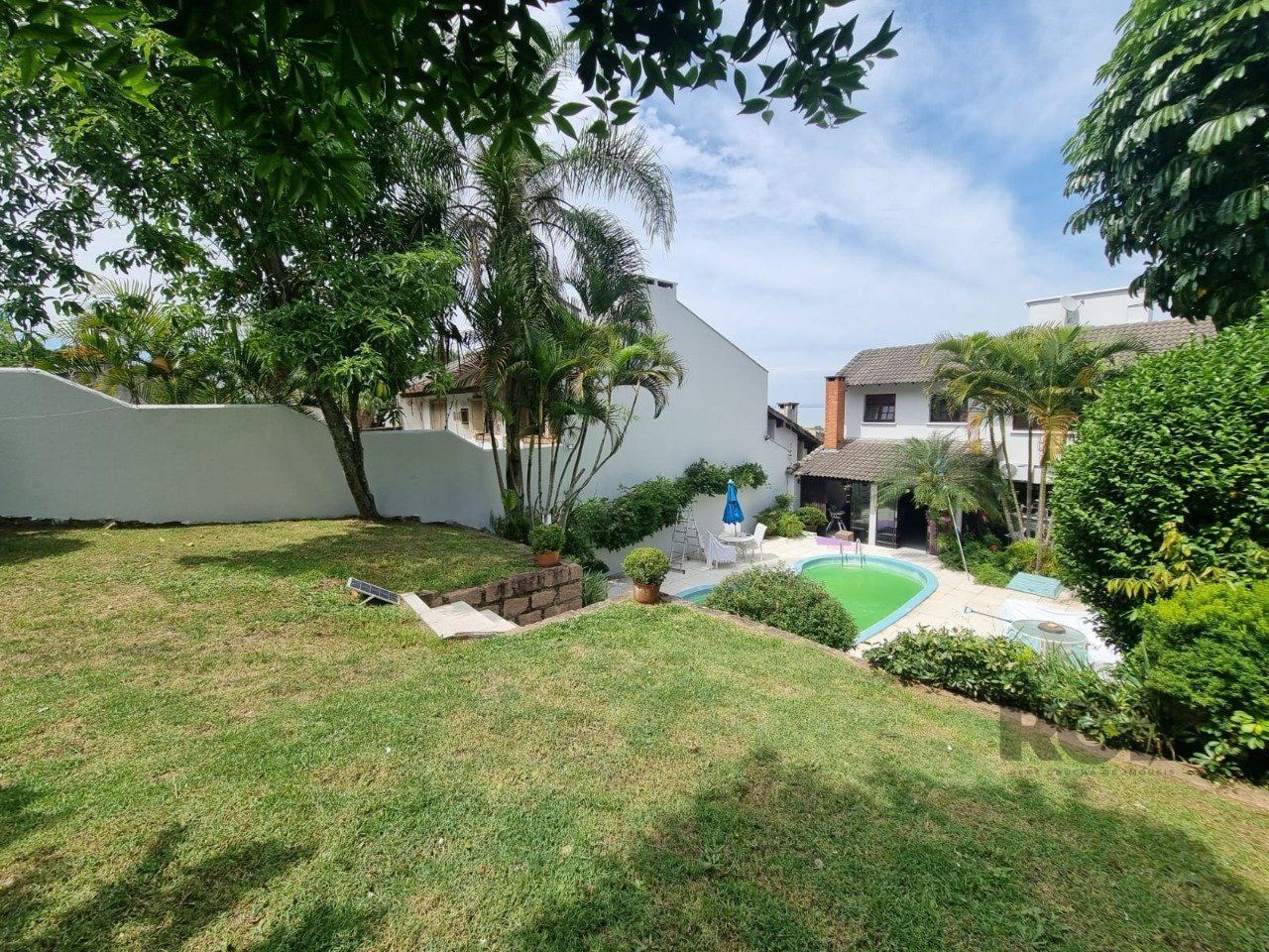 Casa à venda com 3 quartos, 246m² - Foto 16