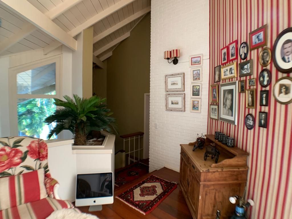 Casa à venda com 3 quartos, 420m² - Foto 26