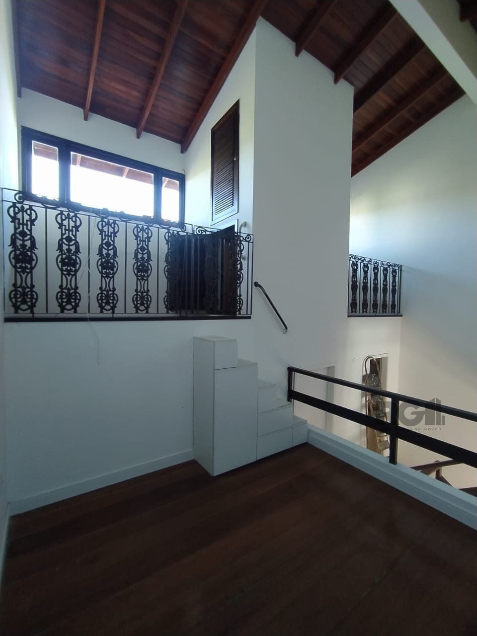Casa de Condomínio à venda com 3 quartos, 241m² - Foto 10