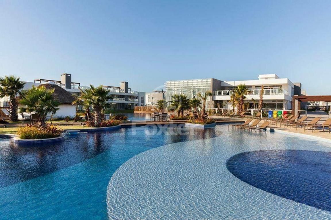 Loft Mobiliado com Espaço Gourmet no Rossi Atlântida – Conforto e Luxo à Beira-Mar!