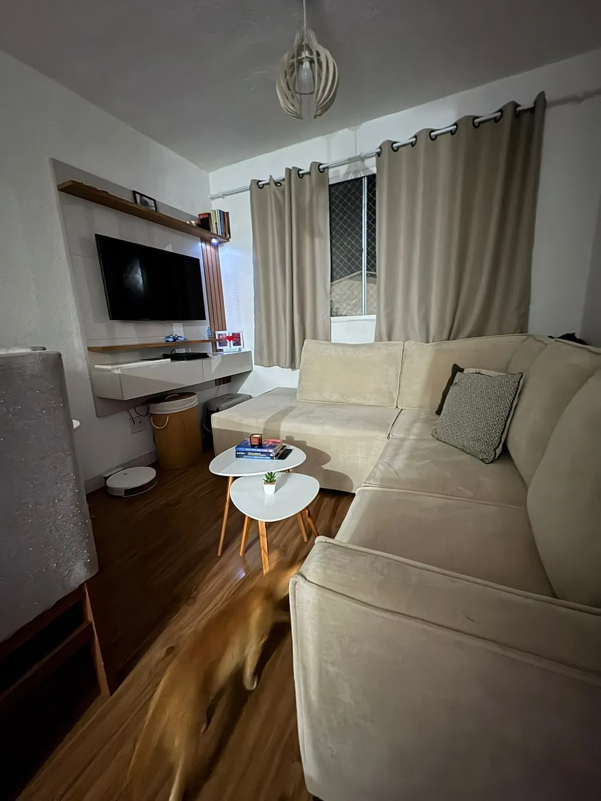 Apartamento, 2 dormitórios no bairro Cavalhada em Porto Alegre para Comprar
