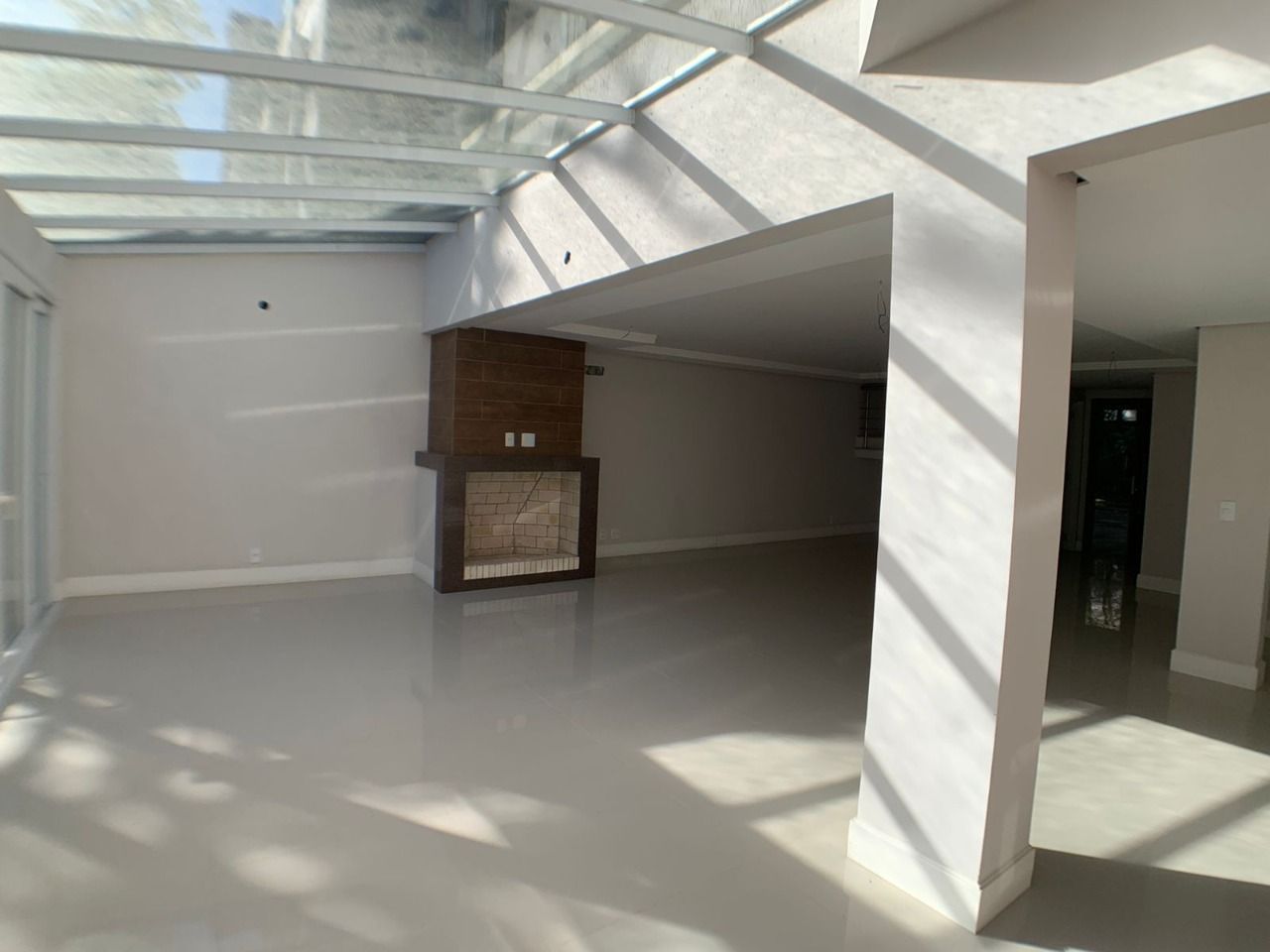 Casa de Condomínio à venda com 3 quartos, 343m² - Foto 5