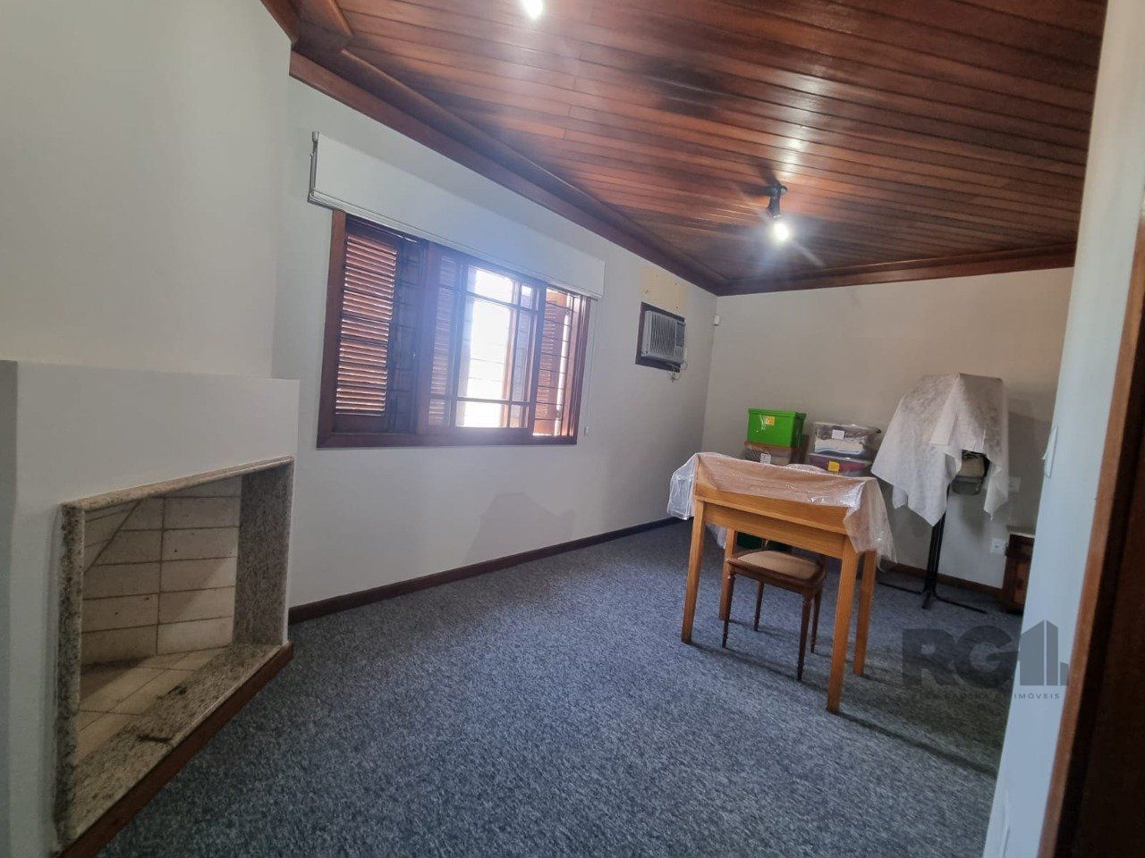 Casa à venda com 4 quartos, 180m² - Foto 9