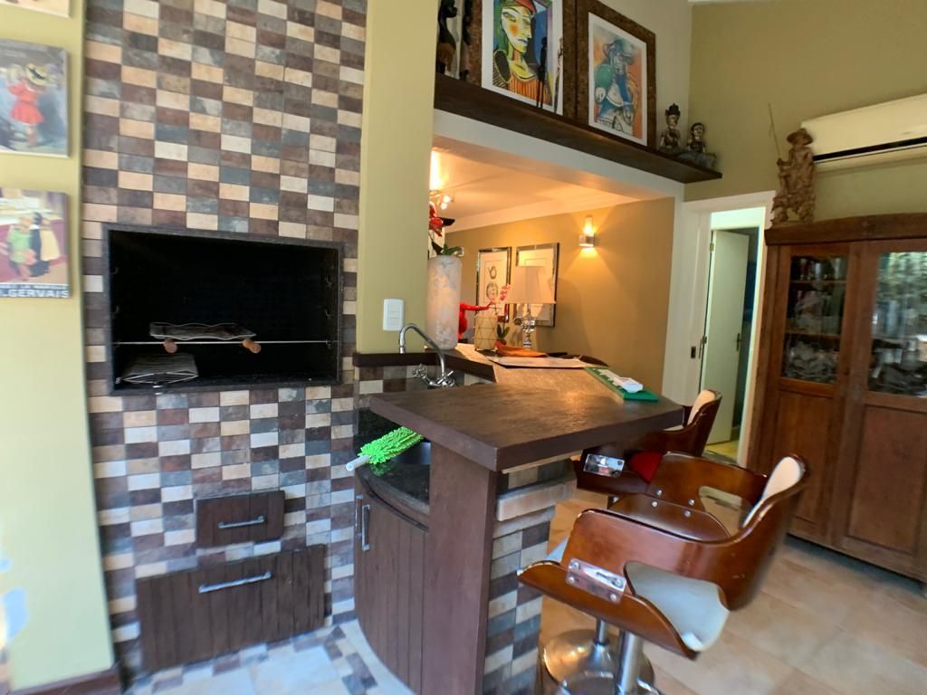 Casa à venda com 3 quartos, 420m² - Foto 21