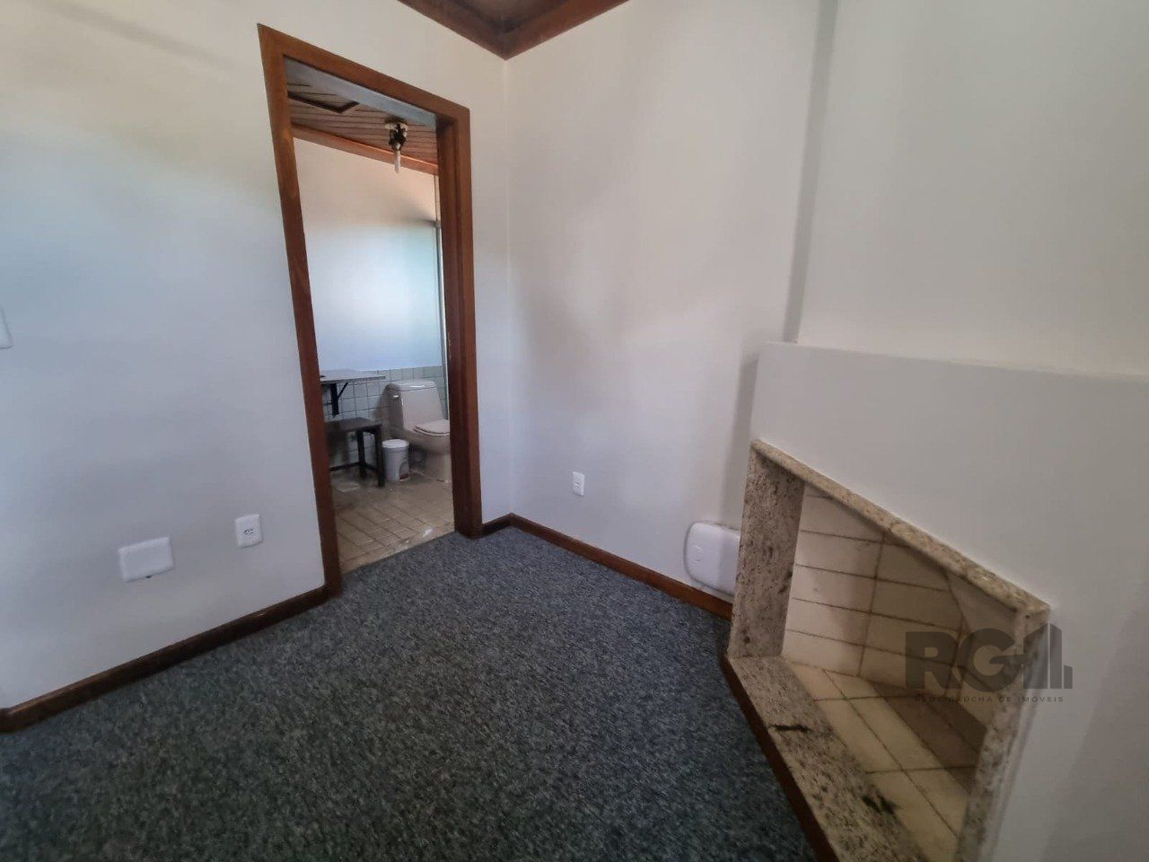 Casa à venda com 4 quartos, 180m² - Foto 11