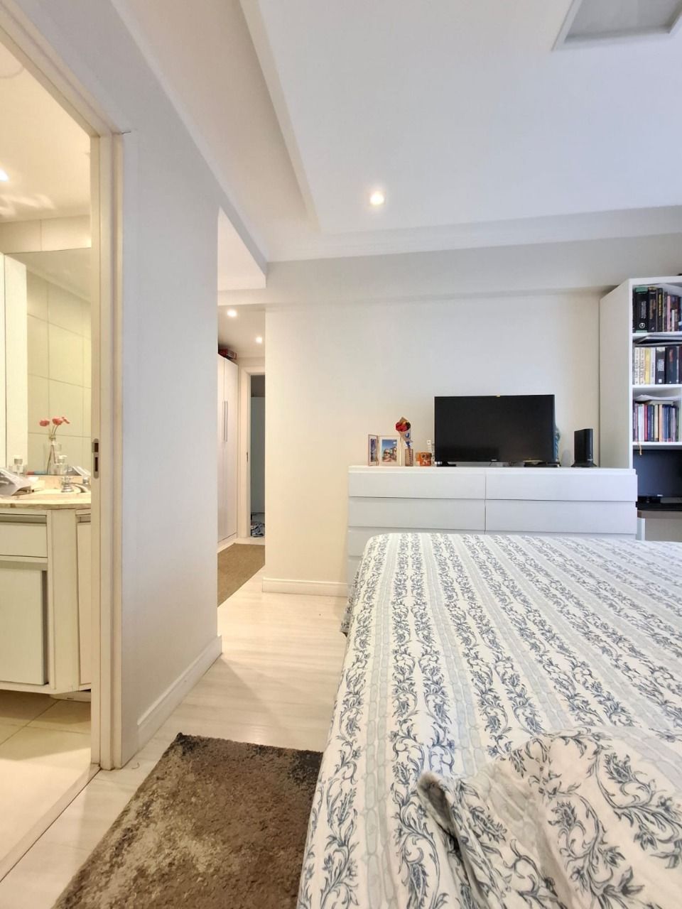 Apartamento à venda com 3 quartos, 74m² - Foto 7