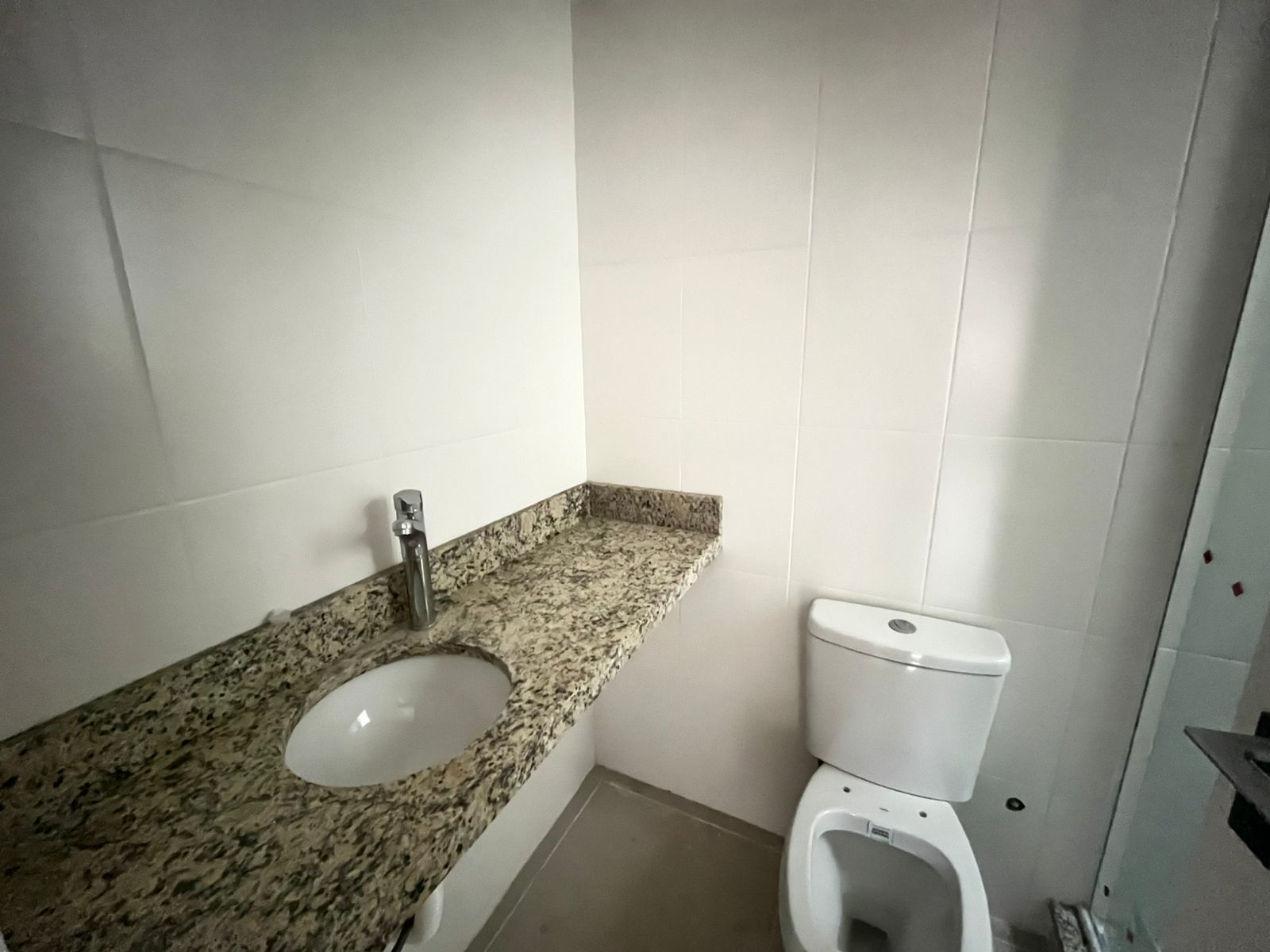 Apartamento à venda com 2 quartos, 69m² - Foto 9