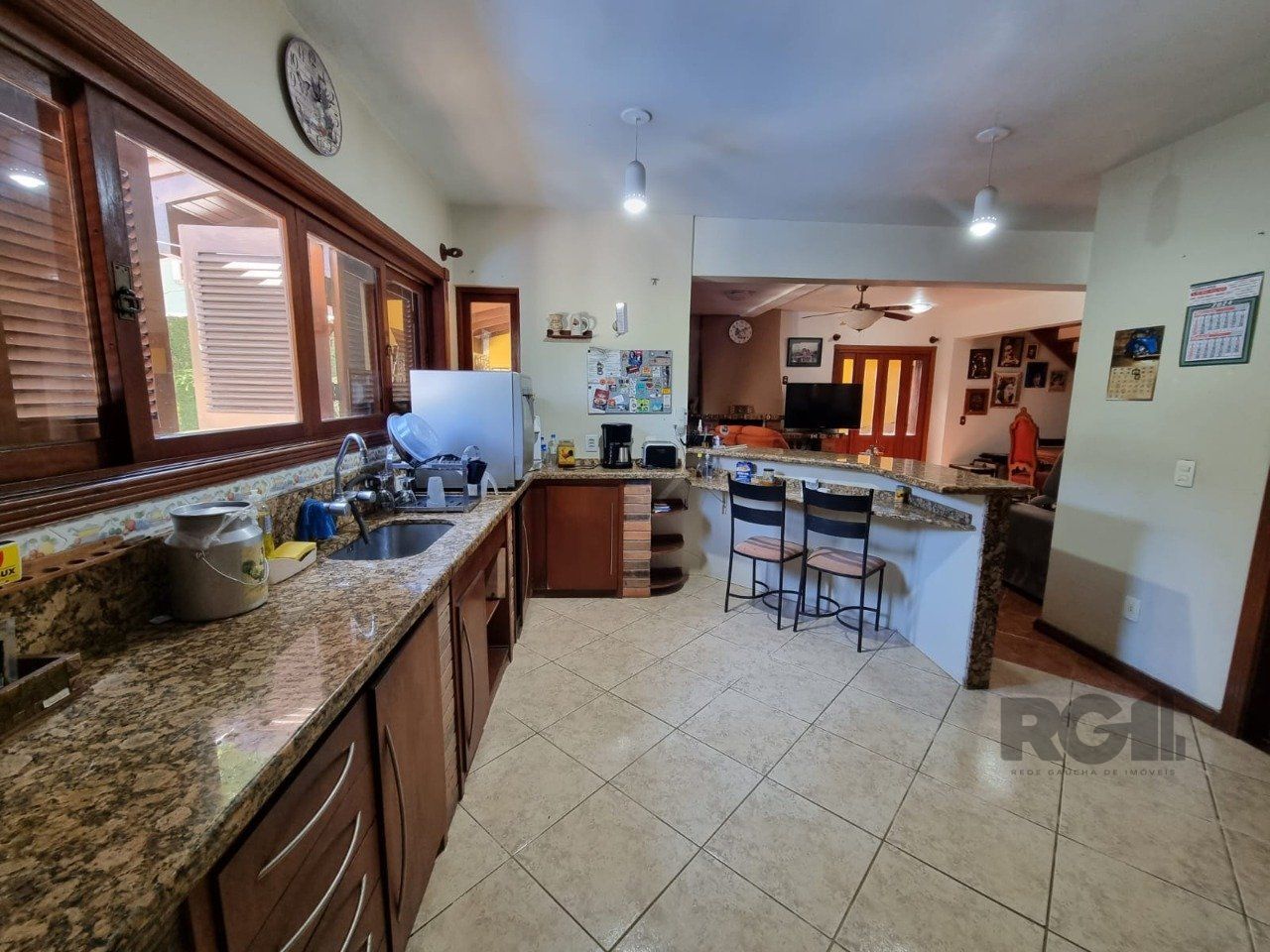 Casa à venda com 4 quartos, 300m² - Foto 9