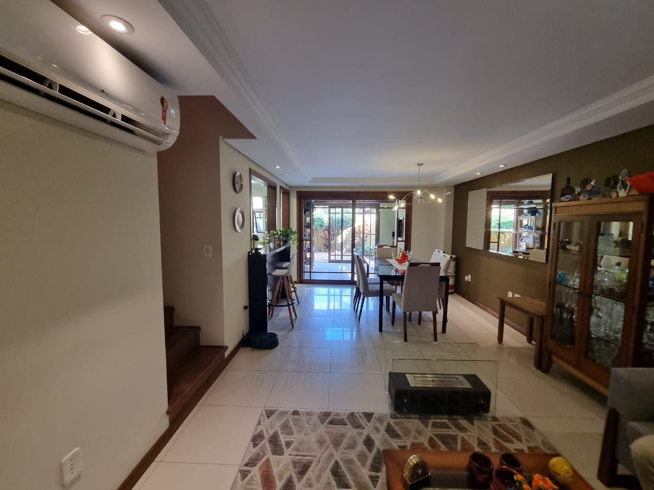 Casa com 3 Dormitórios - Bairro Assunção - Próximo ao Guaíba