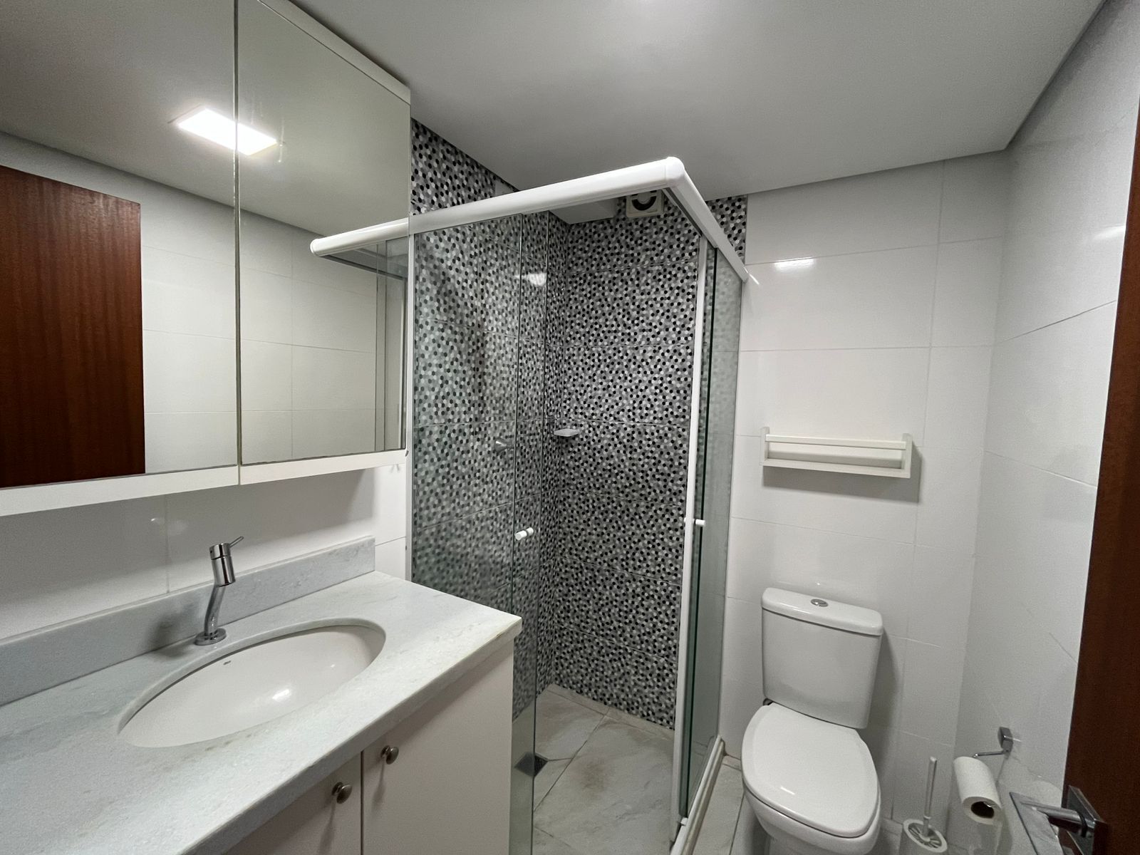 Apartamento à venda com 3 quartos, 84m² - Foto 18