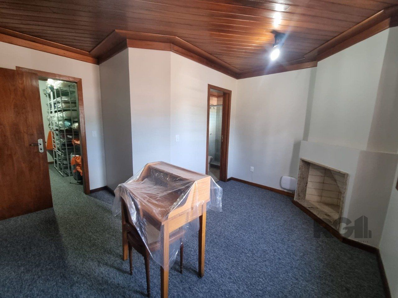 Casa à venda com 4 quartos, 180m² - Foto 12
