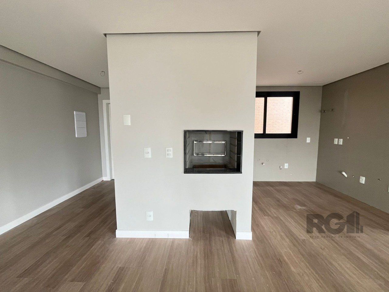 Apartamento à venda com 3 quartos, 174m² - Foto 4