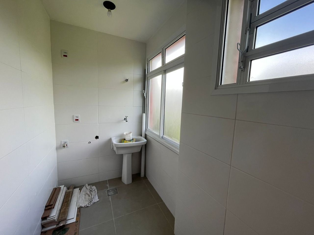 Apartamento à venda com 2 quartos, 60m² - Foto 7