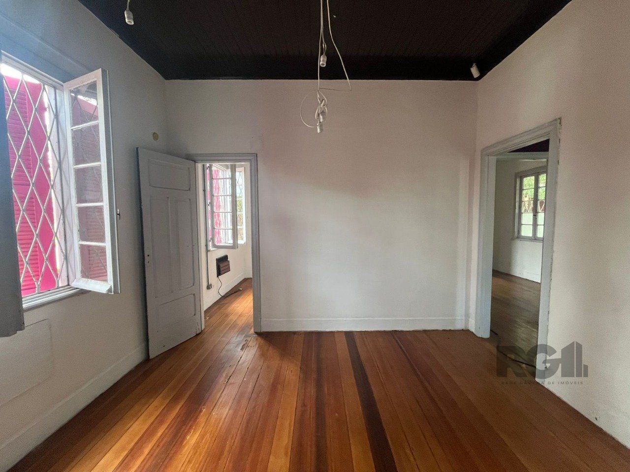 Casa à venda com 5 quartos, 776m² - Foto 2