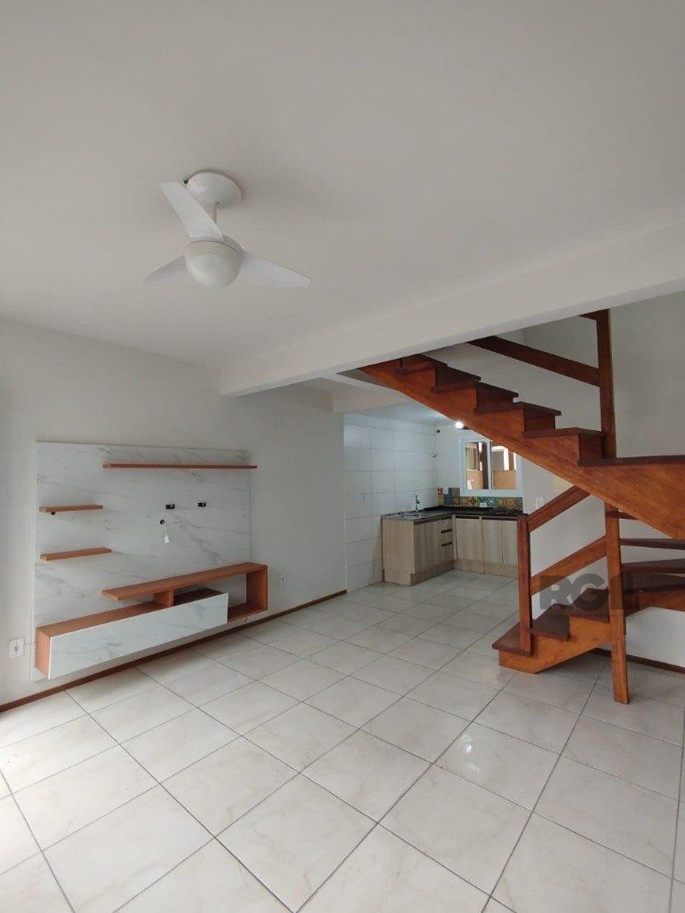 Casa de Condomínio à venda com 2 quartos, 82m² - Foto 2