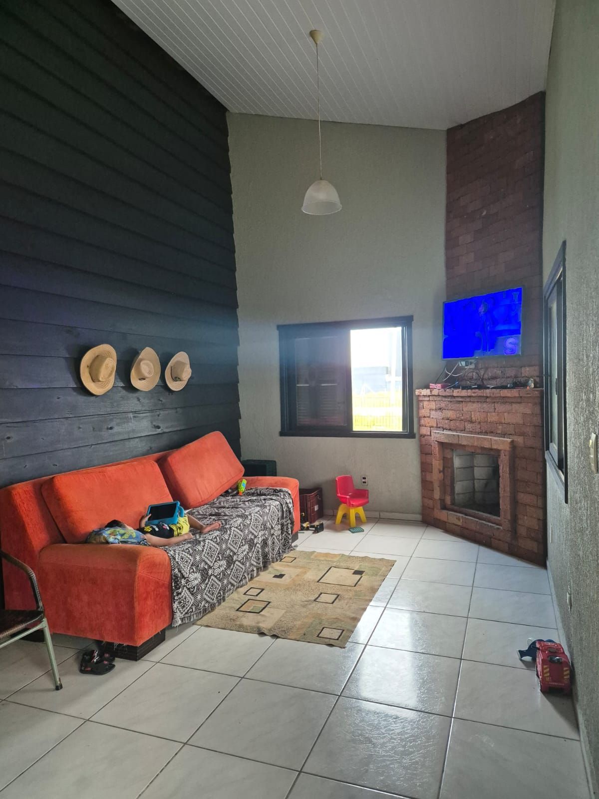 Casa à venda com 3 quartos, 80m² - Foto 3