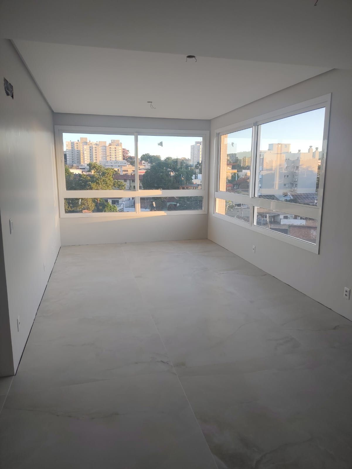 Apartamento à venda com 2 quartos, 65m² - Foto 7