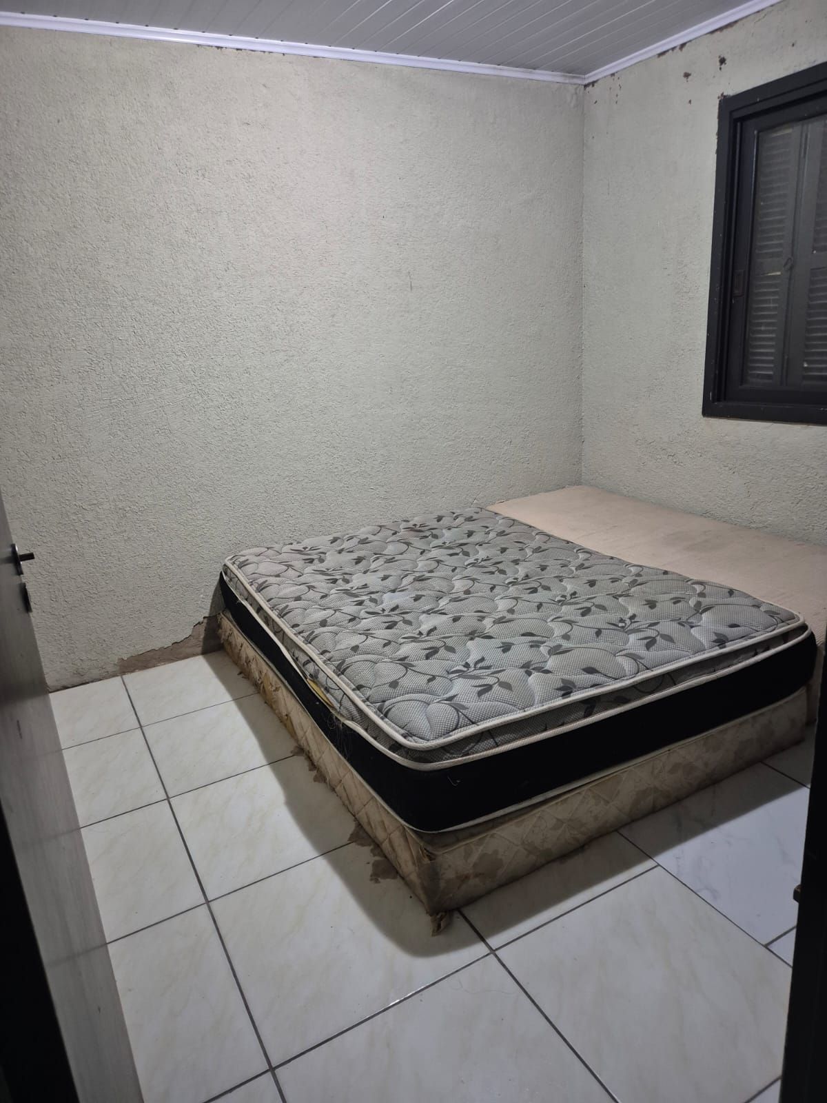 Casa à venda com 3 quartos, 80m² - Foto 8