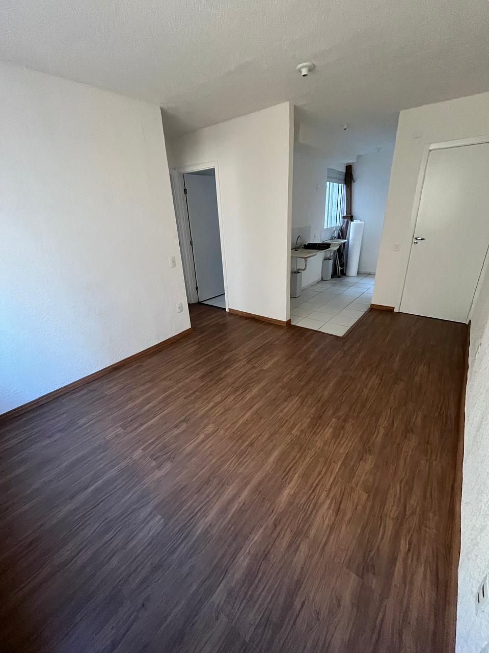 Apartamento à venda com 41m², 2 quartos, 1 vaga no bairro Restinga em Porto Alegre
