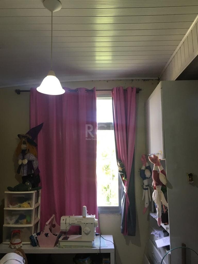 Casa à venda com 3 quartos, 231m² - Foto 8