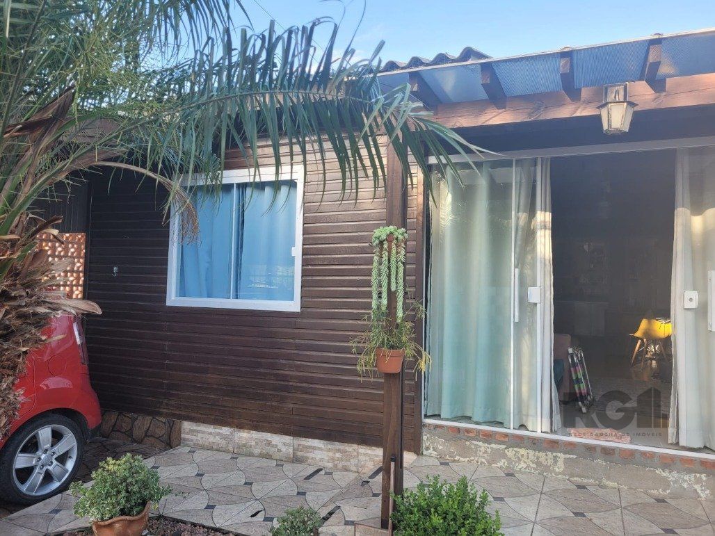 Casa à venda com 2 quartos, 100m² - Foto 2